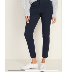 Old Navy Mid-Rise Pixie Ankle Pants